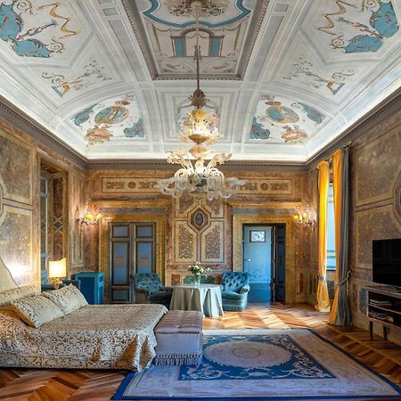 Residenza Ruspoli Bonaparte Rome Buitenkant foto