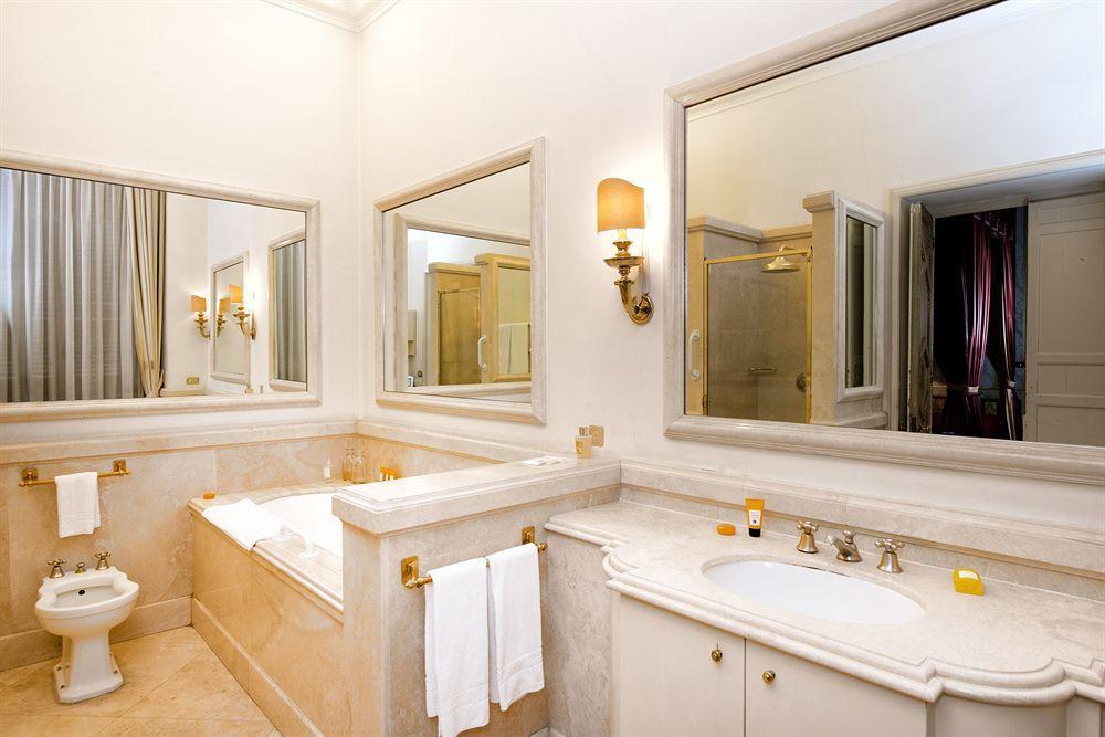 Residenza Ruspoli Bonaparte Rome Buitenkant foto