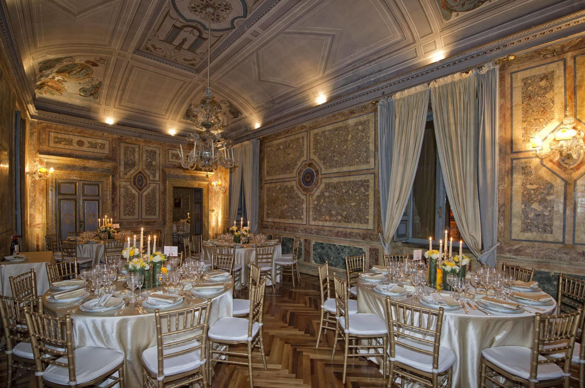 Residenza Ruspoli Bonaparte Rome Buitenkant foto